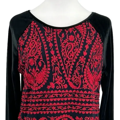 Sundance Enchantress Black Velvet Red Embroidered Lace Overlay Top Size M