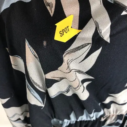 Leota Womens Helene Tie Hem Peplum Top Leaves Sleeveless Scoop Neck Black 1X