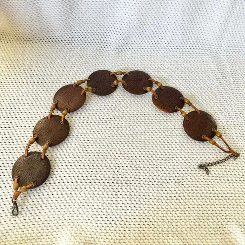 Vintage Unmarked Leather Double Strap Wooden Carved Medallion Disc Waist Belt OS Brown