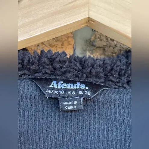 Afends Sherpa hooded sweater small Black Size 6