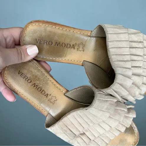 VERO MODA Vero Moda | Tan Fridge Slip Slide On Sandals with Textured Pleats 9