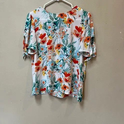 Counterparts 2/$12 Red Poppy Floral Tie Sleeve Spring Blouse Size Small