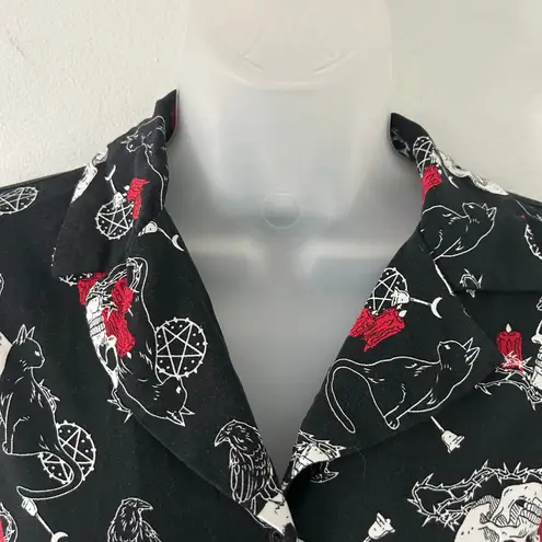 Chilling Adventures Sabrina Skull Cat Button Front Tie Black Crop Top XS