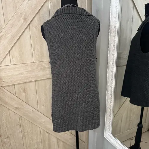 Y2k gems Hannah Grey Knitted Sweater Vest with Faux Leather Toggle Closures