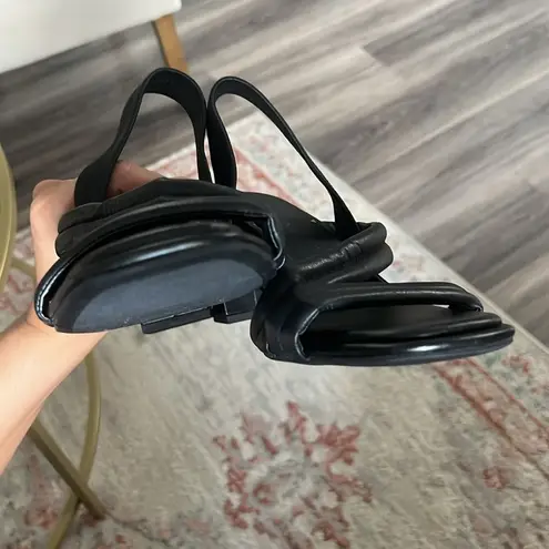 Caslon Black Sling Back Strappy Sandal Block Heel Size 9 Casual