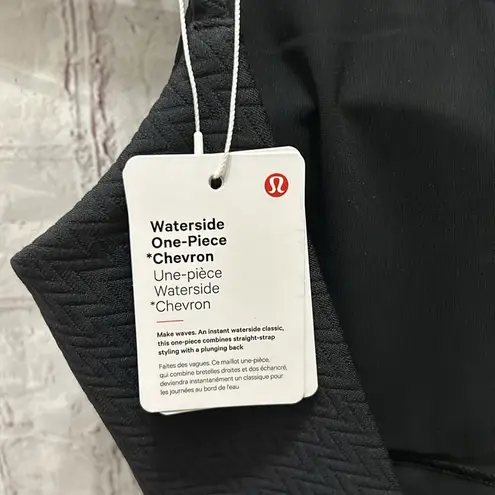 Lululemon NWT  Waterside One-Piece Chevron Black Swimsuit XS