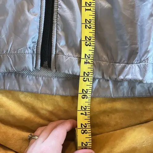 Pittsburgh Pirates Baseball Wind Jacket (Women’s X Large) 4Her By Carl Banks XL