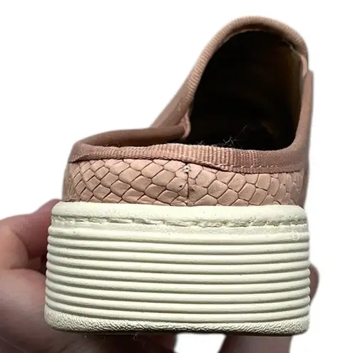 Sofft Suede Leather Slip On Pink Mule Sneaker Women’s Size 9.5M