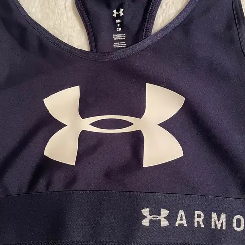 Under Armour  Heat Gear Keyhole back mid impact bra