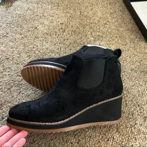 Corkys Women's Black Ankle Boots Size 9