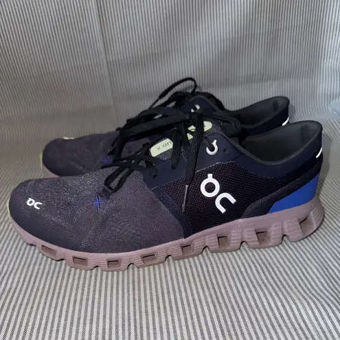 on cloud ON Women's Cloud X3 Sneaker Shoes, Midnight/Heron Size 9.5