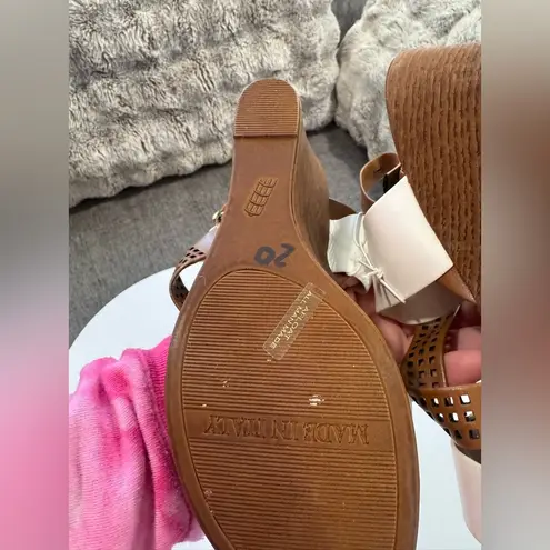 COMTESSA Stylish Women's Brown and White Sandals Size 6.5