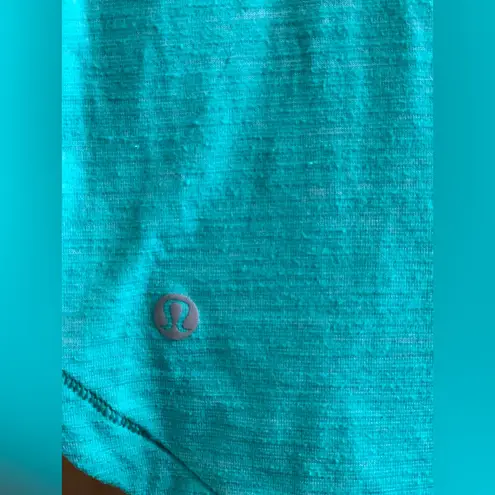 Lululemon  Women's What the Sport Tee- Heathered Bali Breeze.       Size-Medium