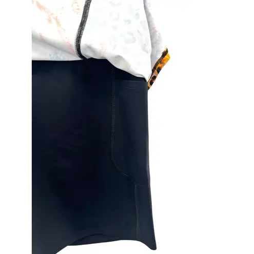 Dona Jo Athletic Skort Multi Animal Print Yoga Tennis Activewear Size 2 Large Pink