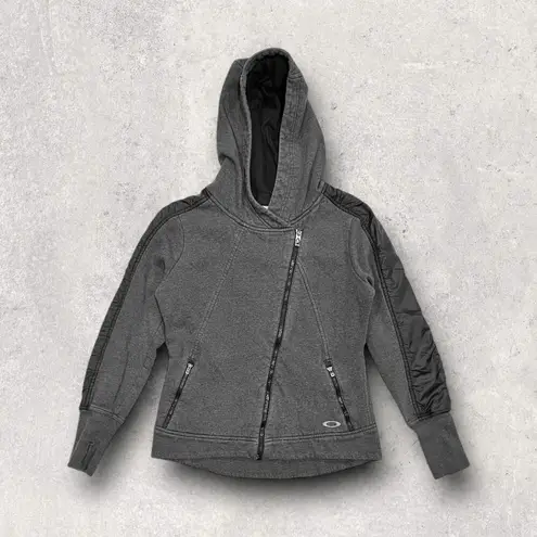 Oakley ā
Y2K Diagonal Zip Up Hooded Fleece Jacket ā