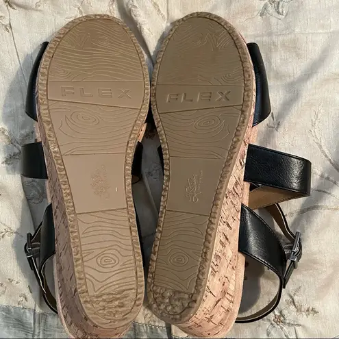 Life Stride Women’s Maple Wedge Black Sandals