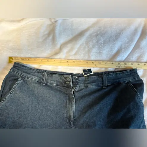 Karen Scott Blue Denim Capris Relaxed Fit