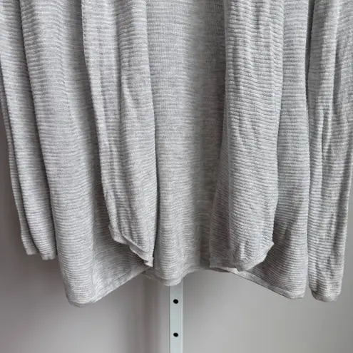 Cyrus sz M gray open cardigan