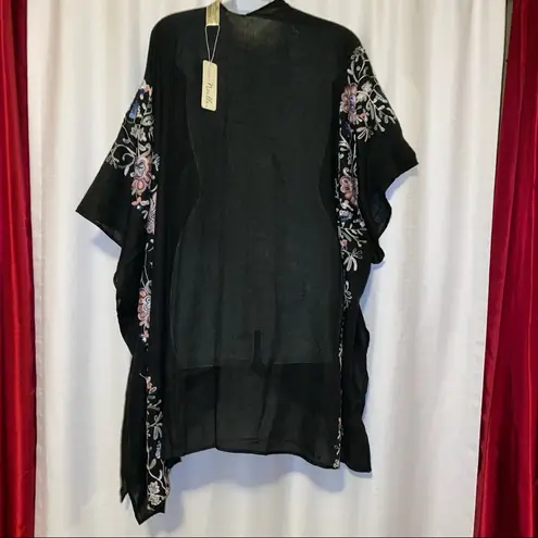 Simply Noelle black embroidered floral shawl (wrp2018-blk) new one size