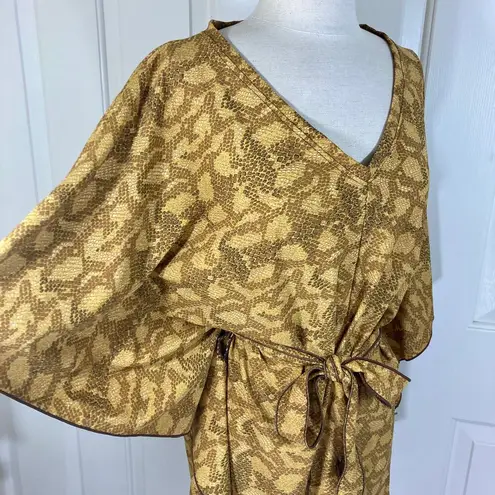 Snake print dolman sleeve romper Ladies OSFM Vneck vacation beach wear essential Brown Size undefined