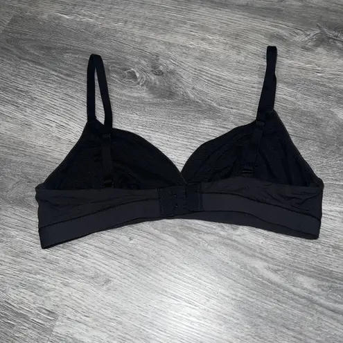 SKIMS Fits Everybody Triangle Bralette