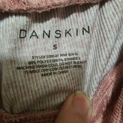 Danskins Women's Pink Pull On Shorts Size Small