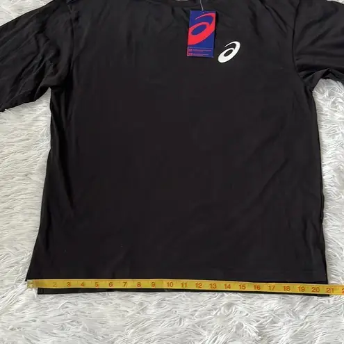 ASICS  Women’s Meshed Short sleeve performance tee in black size Large