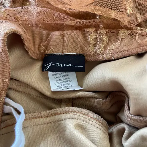 Yves vintage golden coppery strapless lace dress w/handkerchief hem. Size M. Gold Size M