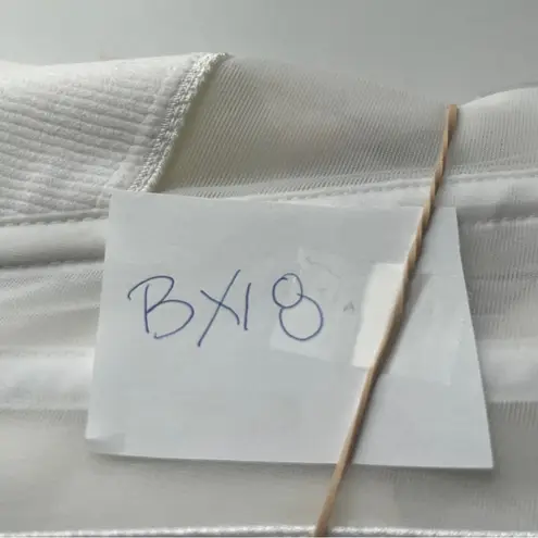 Flattering Me Strapless Backlass Bustier Bra White 36C Medium Size undefined