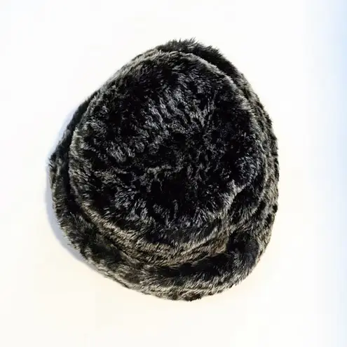 Faux Fur Cuffed Cloche Hat Gray Black Winter Hat