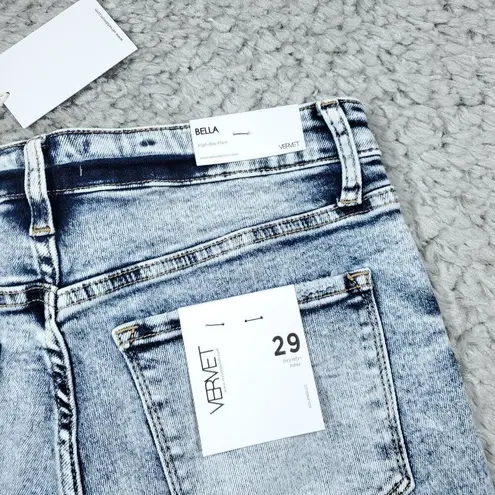 Vervet  Bella High Rise Cropped Flare Light Wash Blue Distressed Crop Size 29