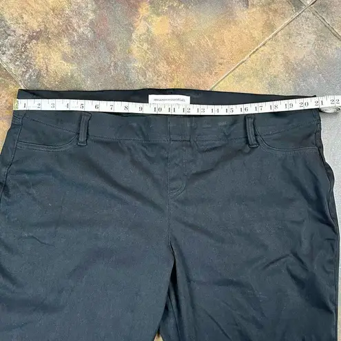Amazon Essentials Short Women’s Pants XXL Black