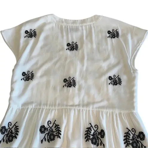 Piper & Scoot Embroidered Dress V-Neck Casual Summer Dress Size Lg