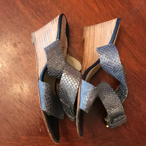 AGL Attilio Giusti Leombruni Ankle Wrap Wedge Heels Blue Size 5.5