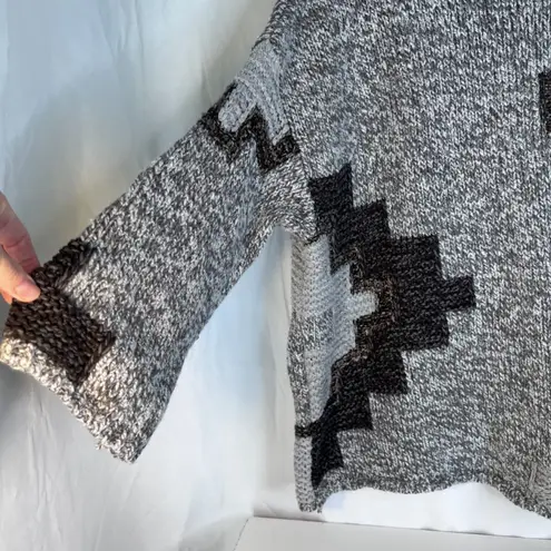 J Jill Chunky Knit Boxy Sweater Geometric Pattern Oversized Size Medium Artsy Gray