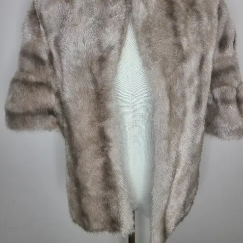 Vintagr Regina Glenara by Glenoit Faux Fur Stole Shawl Cape Tan Size undefined