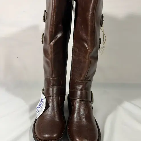 BORN VIRGINIA WOMANS TALL RIDING BOOT WIDE CALF W/BUCKLES SZ 7M VEGAN BROWN NEW