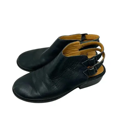 Latigo Cupcake Black Leather Open Back Booties Size 7