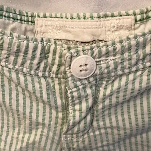 Abercrombie & Fitch : Light Green Striped Shorts- 100% cotton- 0