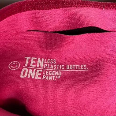 Nike  hot‎ Pink dri fit Capri leggings size large