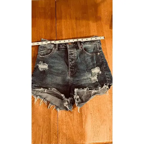 We The Free  People CRVY High Rise Cut off Button Fly Jeans Shorts SZ 28