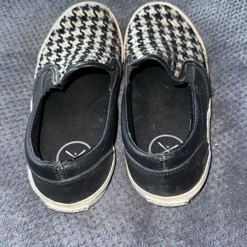 Inkkas Black White Houndstooth Slip