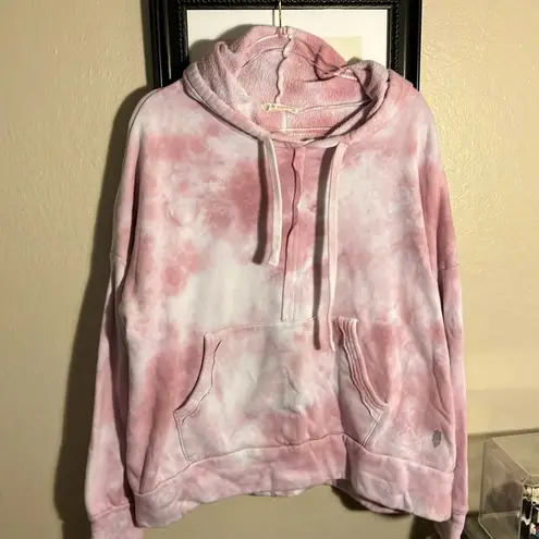 Free People Movement  work it out  tye dye hoodie preloved