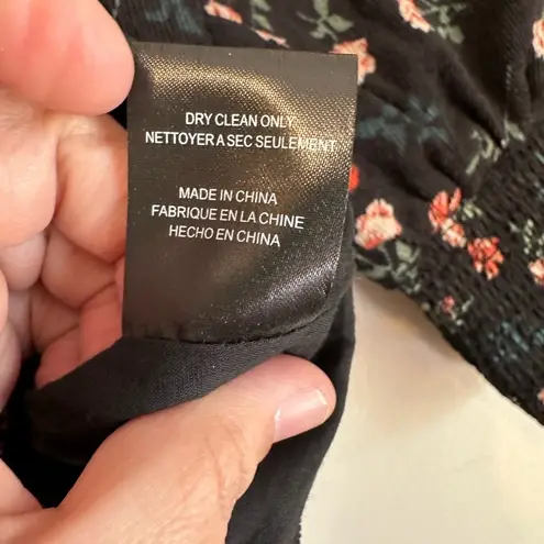 Allison New York NWT Melody Top In Floral Black Smocked Back Bodice XS