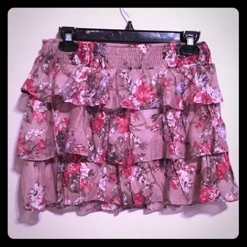 Body Central Floral Ruffle Skirt NWOT