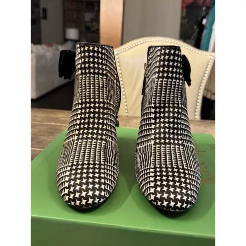 Kate Spade New York BLACK/WHITE Women's Holly Boots Size 7.5 Bow Houndstooth