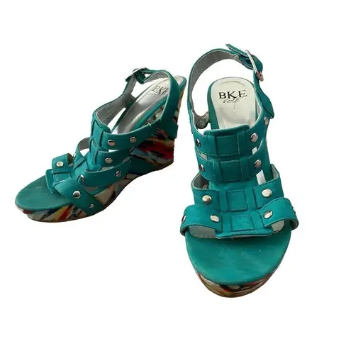 BKE Sole Studded 5 inch High Heel Wedge Shoes Beach Coastal