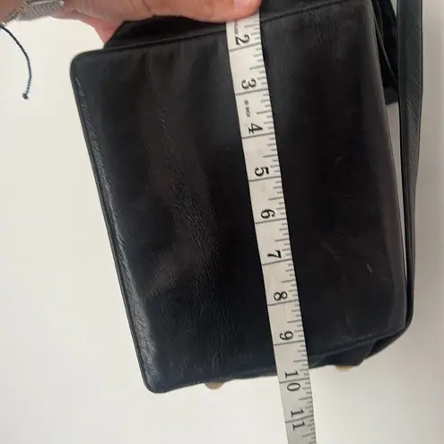 Bloomingdales Vtg Bloomingdale’s Black Leather Crossbody Handbag