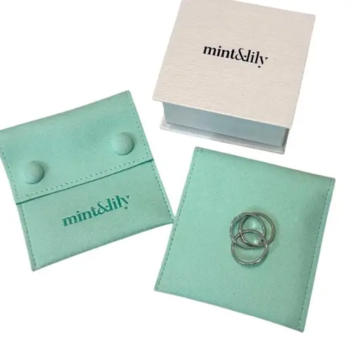 new Mint & Lily silver size 5 Dainty rolling interlocking fidget ring A3 2976