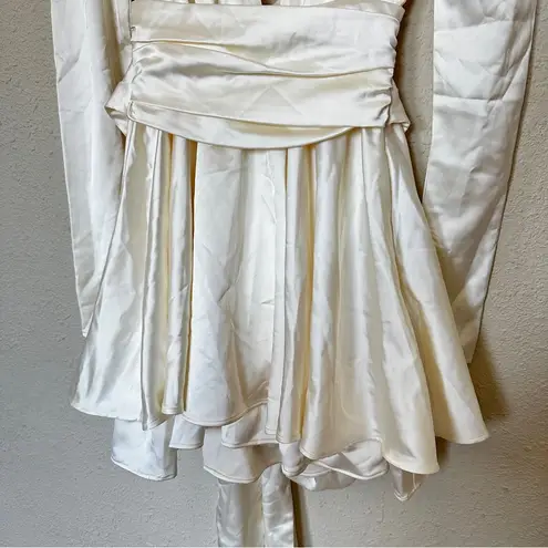 House Of CB  Aryana Ivory Bow Mini Dress NWOT size XS